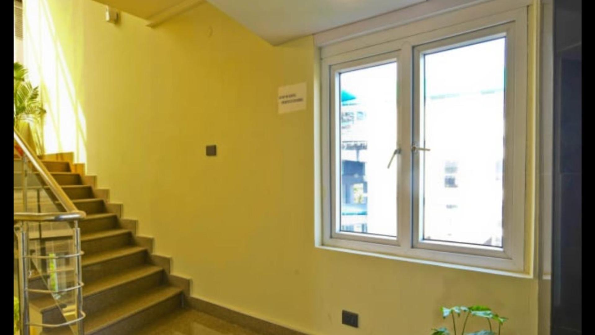 Kenz Residency Hotel Kochi ภายนอก รูปภาพ